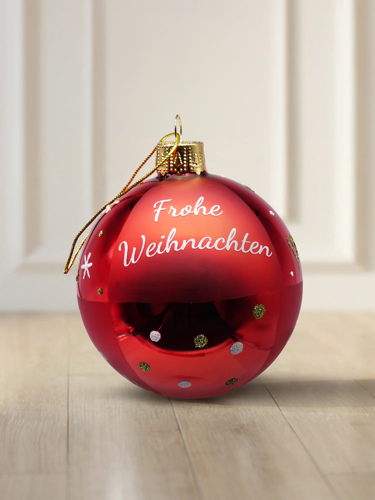 ArtiTree Glaskugel 10 cm in Rot mit Schriftzug „Frohe Weihnachten" und goldenen Glitzerpunkten