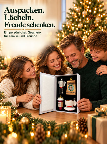 ArtiTree Glasfigurenset Kaffeeset – Familie öffnet gemeinsam die Buchverpackung, „Auspacken. Lächeln. Freude schenken.", festliche Weihnachtsstimmung
